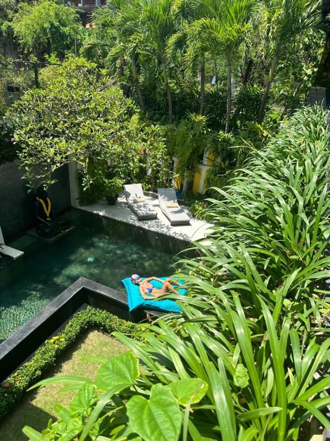 Amanputri Villa Seminyak Exterior foto