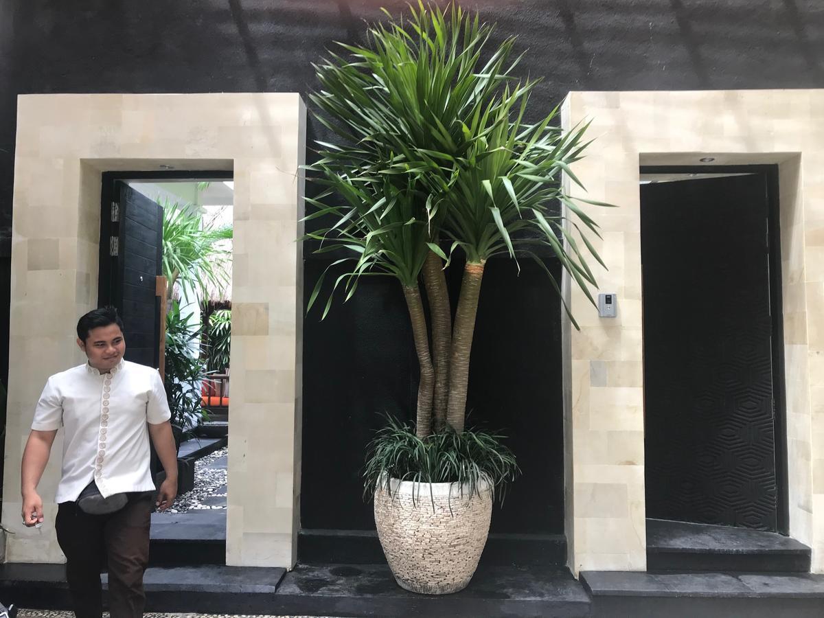 Amanputri Villa Seminyak Exterior foto
